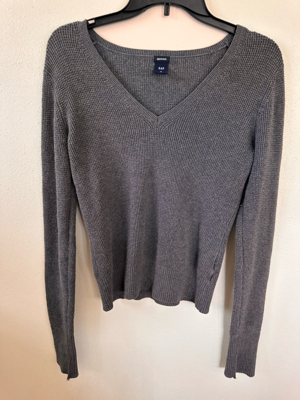 GAP Women's V-Neck Knit Sweater - Heather Gray
